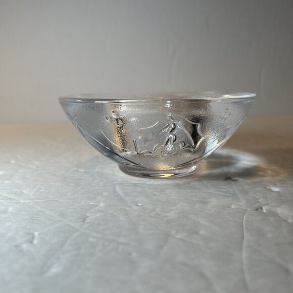 Orrefors Sweden Crystal Holly Days Christmas Votive Candle Holder Holiday - Picture 1 of 7